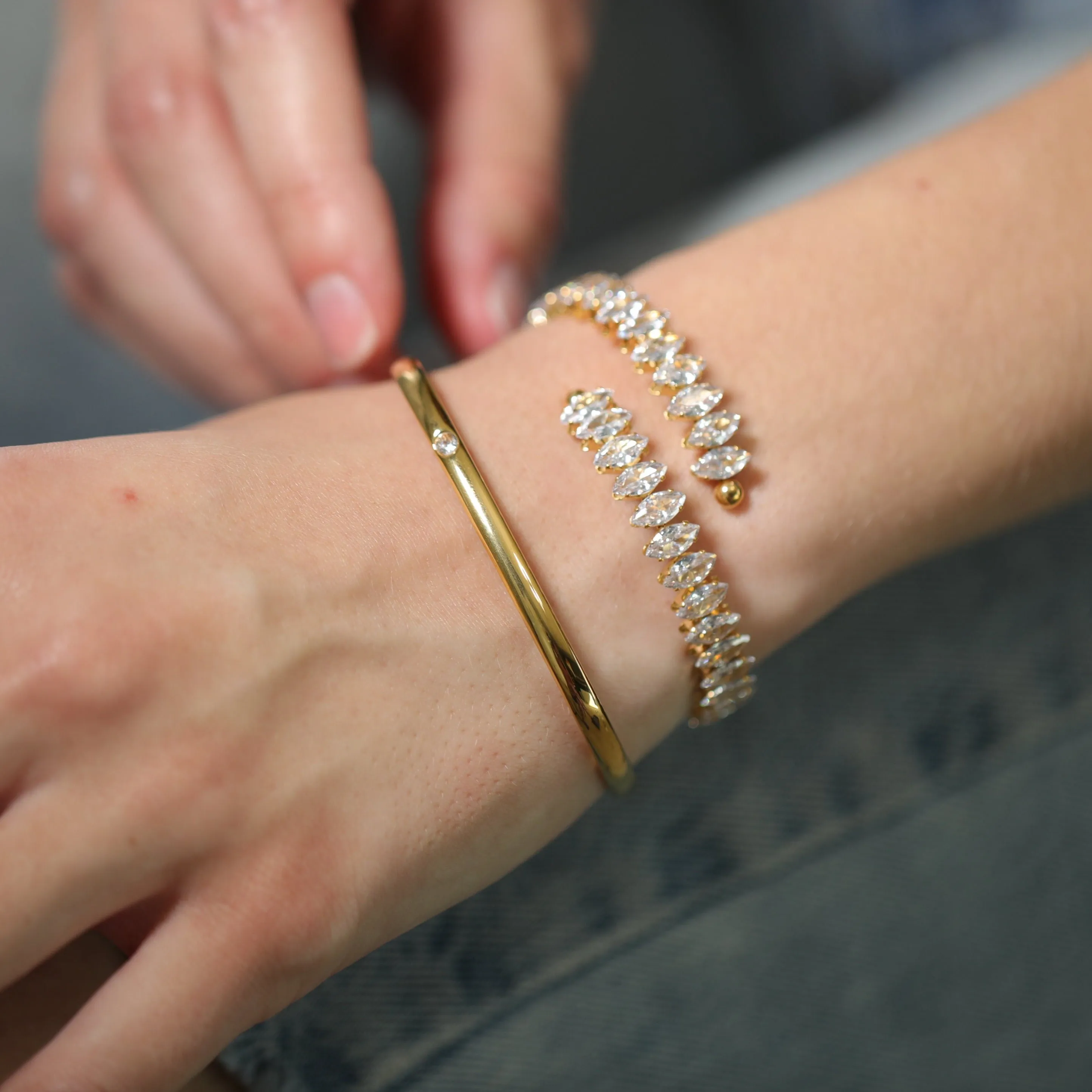18k Gold-Filled Zircon Baguette Bangle