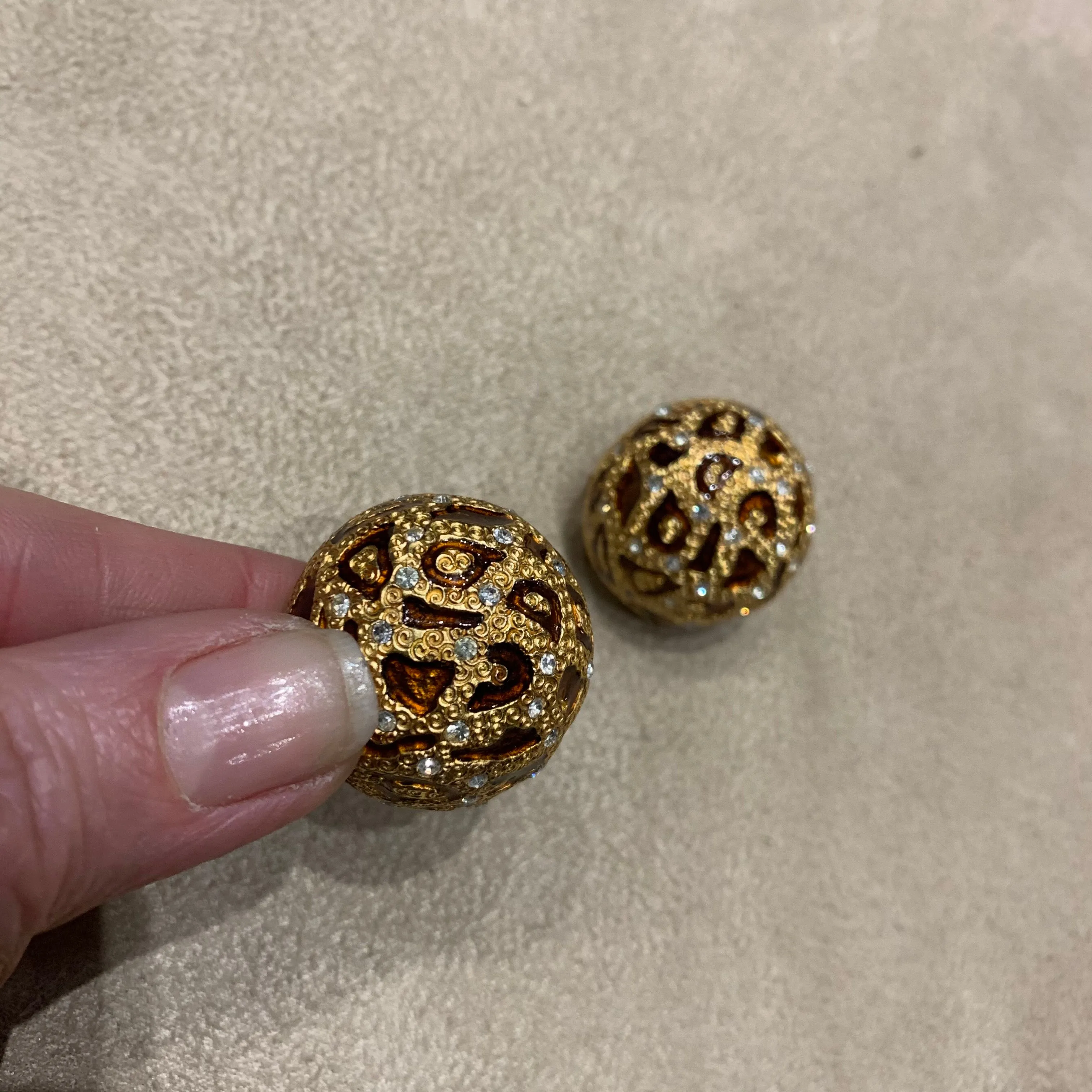 Ciner Vintage Earrings Leopard enamel Clip On Round