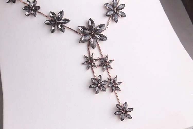 Flower & Snow Black Crystal Crown Set