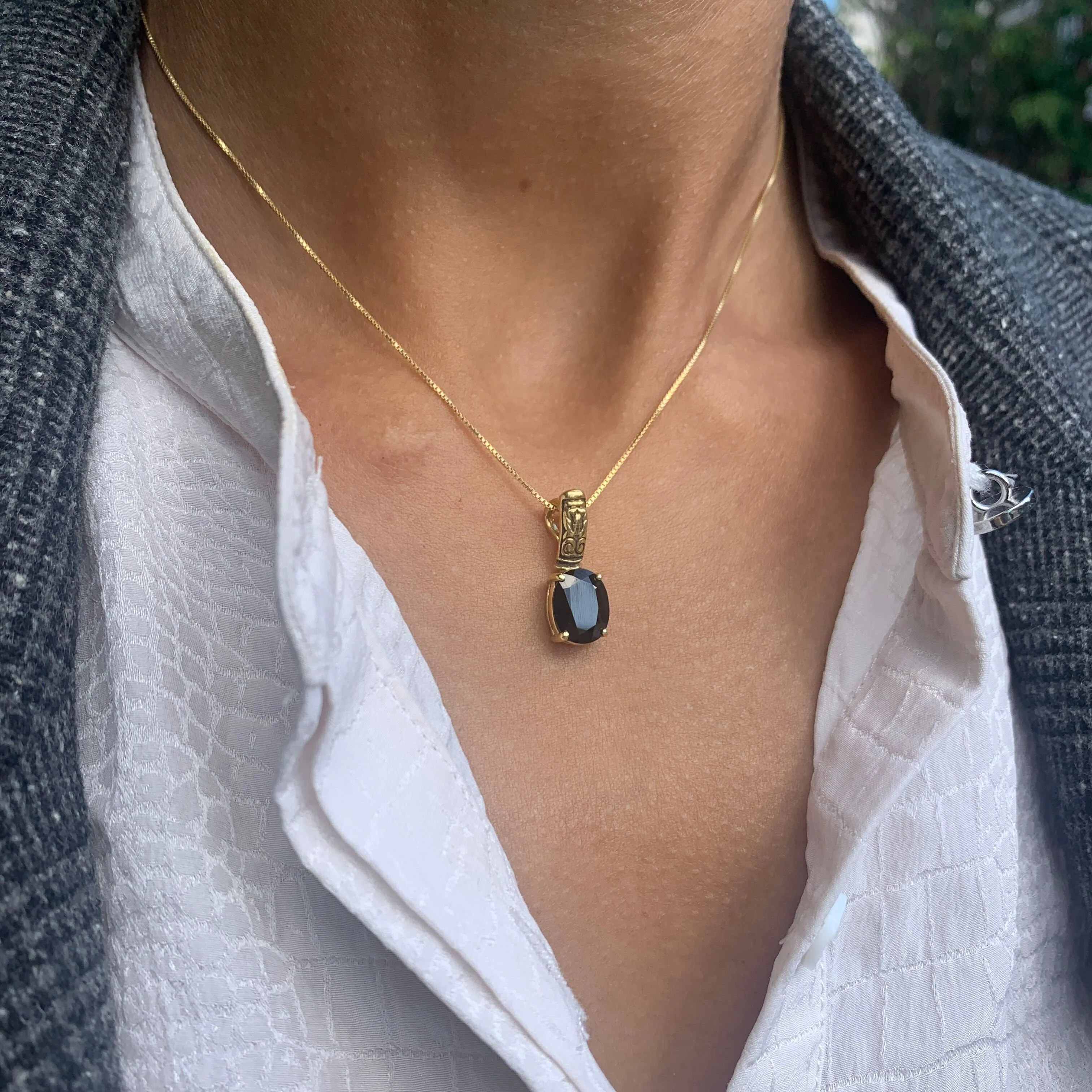 Gold Onyx Pendant - Black Onyx Necklace - Oval Vintage Necklace