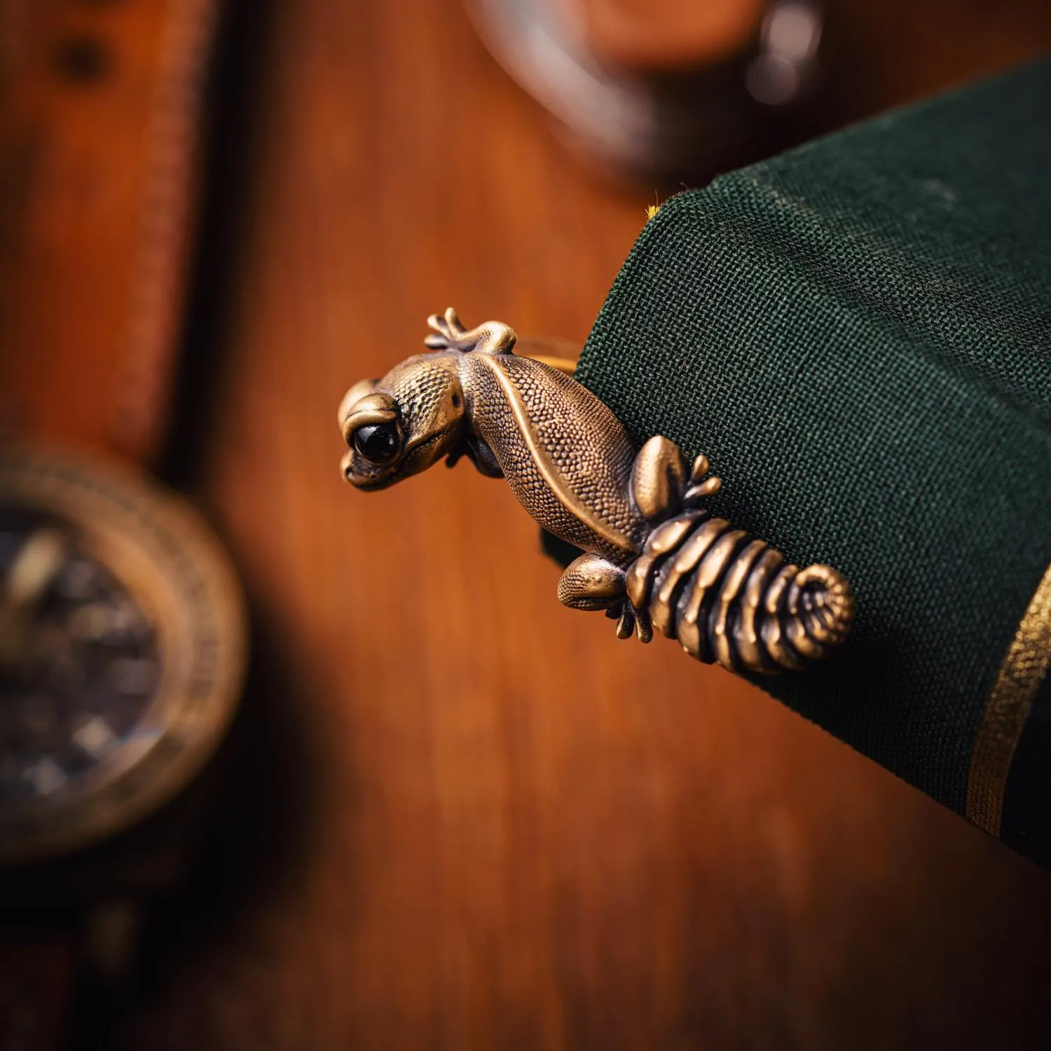 Knob Tail Gecko Bookmark