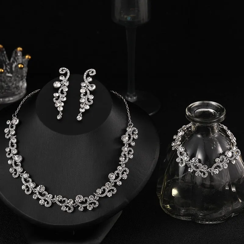 Luxury fashion rhinestone high-end necklace wedding banquet bride wedding dress necklace necklace earrings bracelet three-piece set