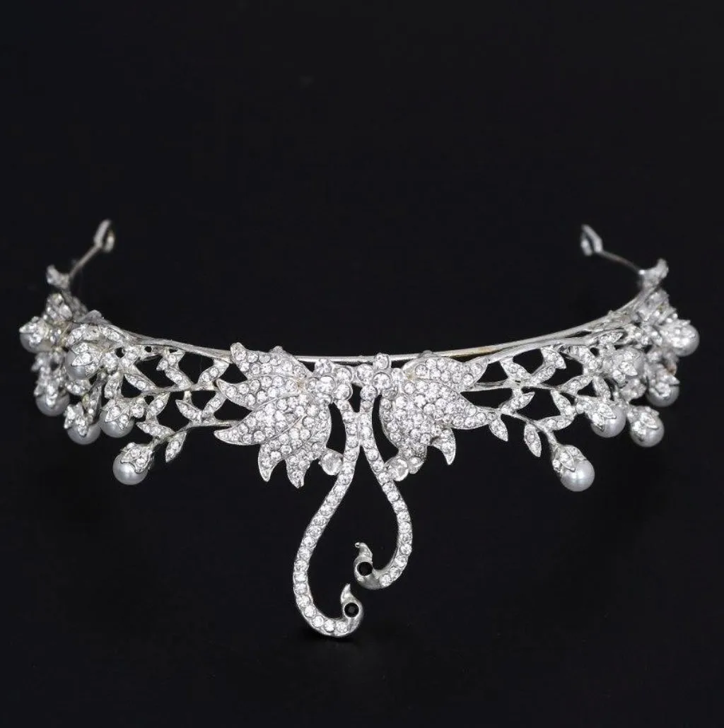 Magnificent Silver Swan Crown