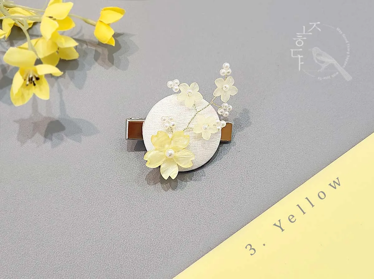 Mother of Pearl Flower Hair Pin (3 Colors)