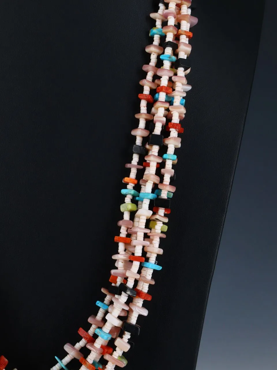 Native American Santo Domingo Pink Shell Five Strand Necklace Set