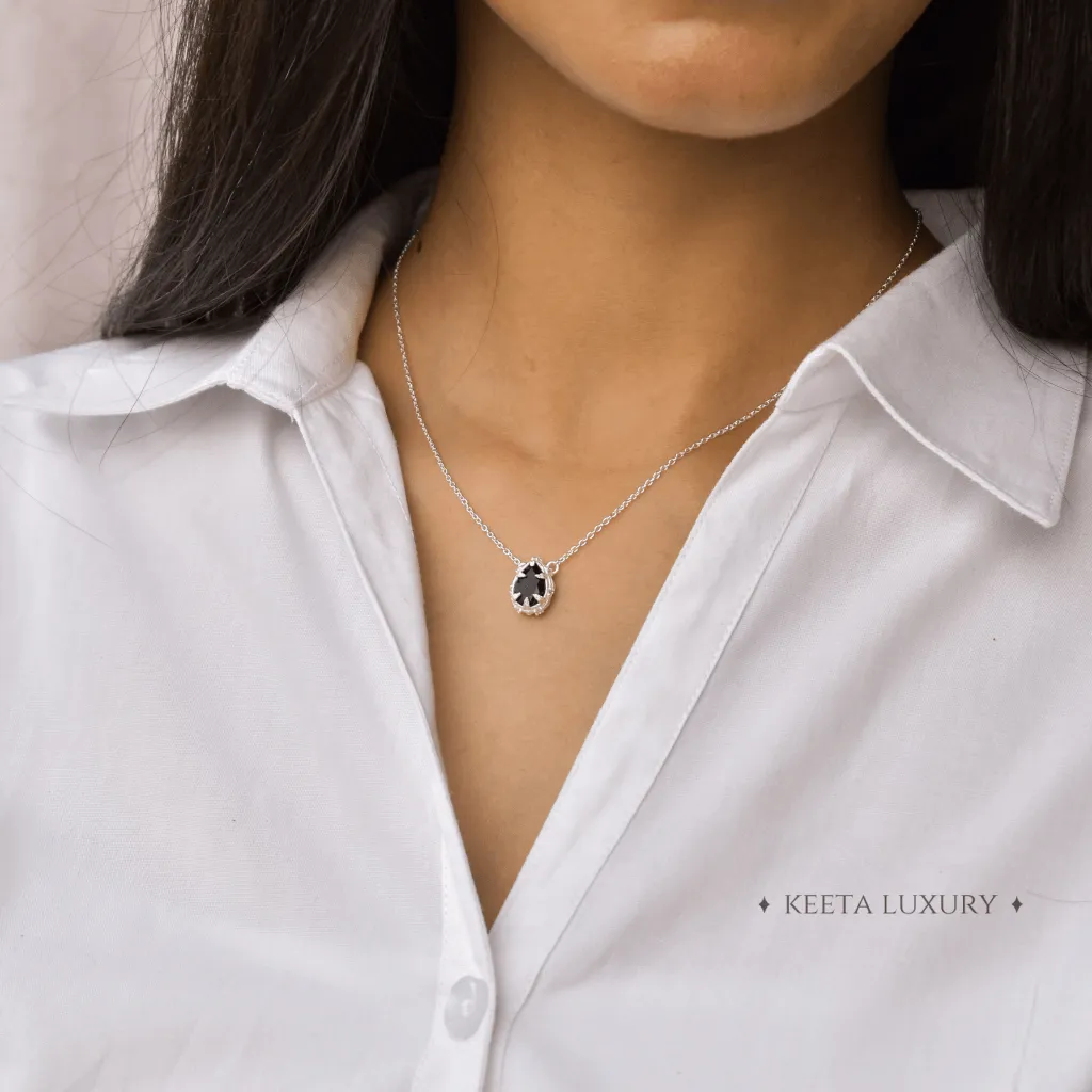 Nature Skin - Black Onyx Necklace