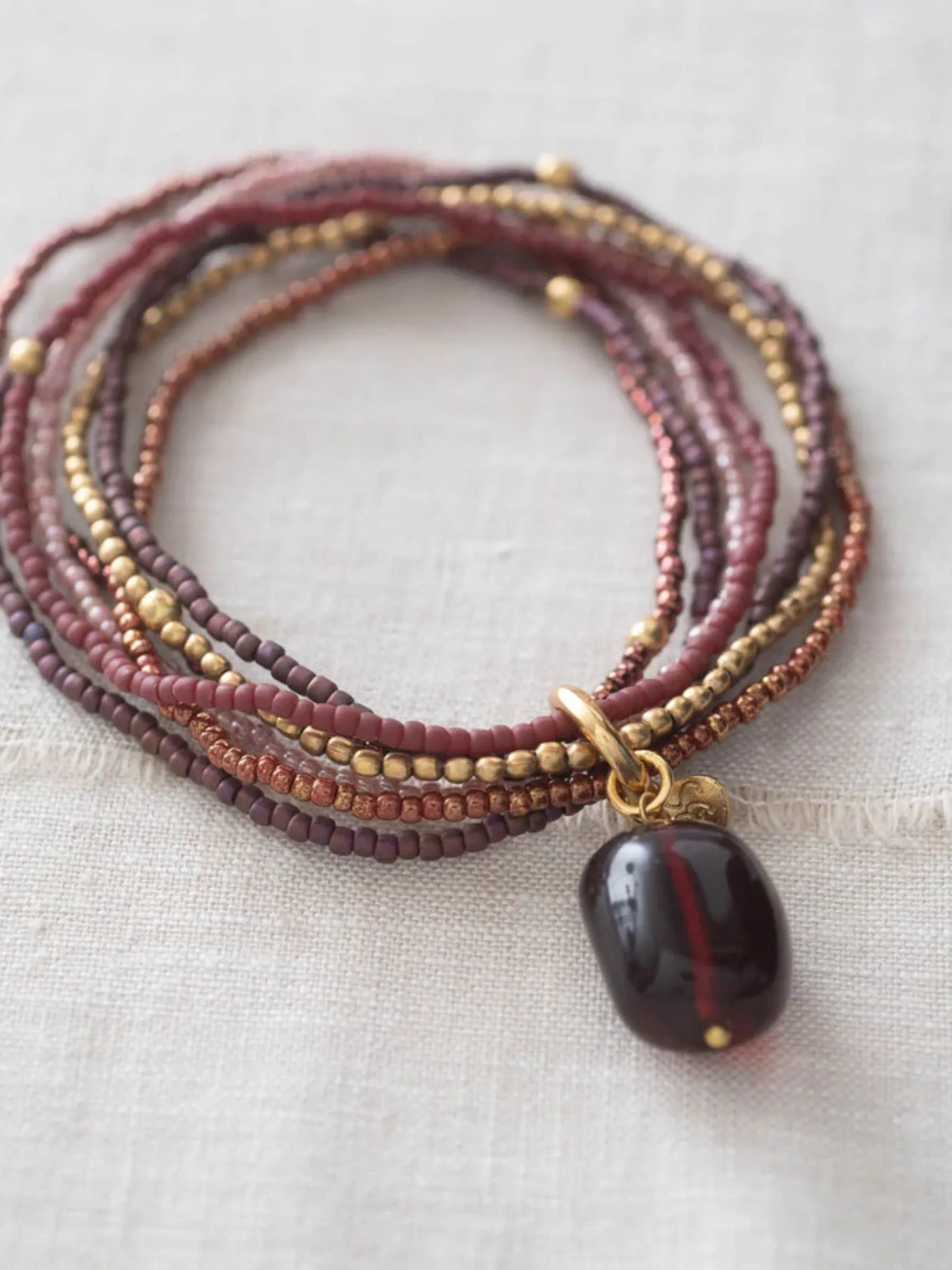 Nirmala Bracelet Gold Garnet | A Beautiful Story