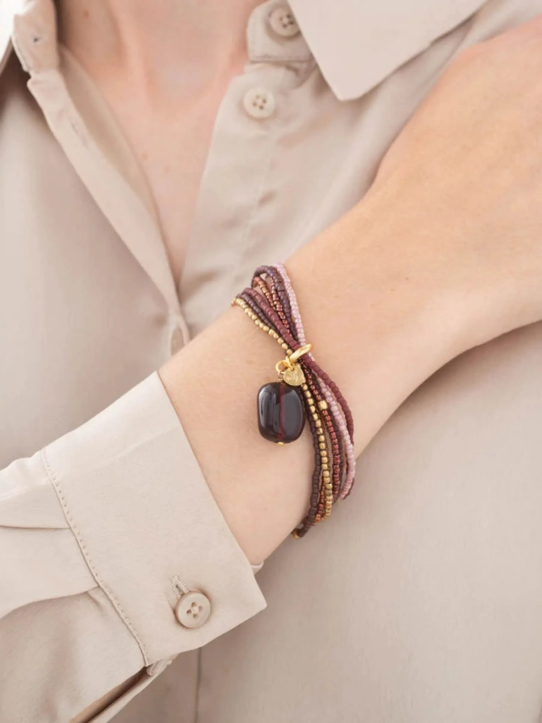 Nirmala Bracelet Gold Garnet | A Beautiful Story