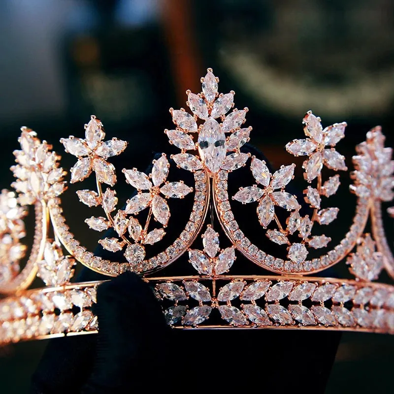 Rich Rose High-End Princess Diadem