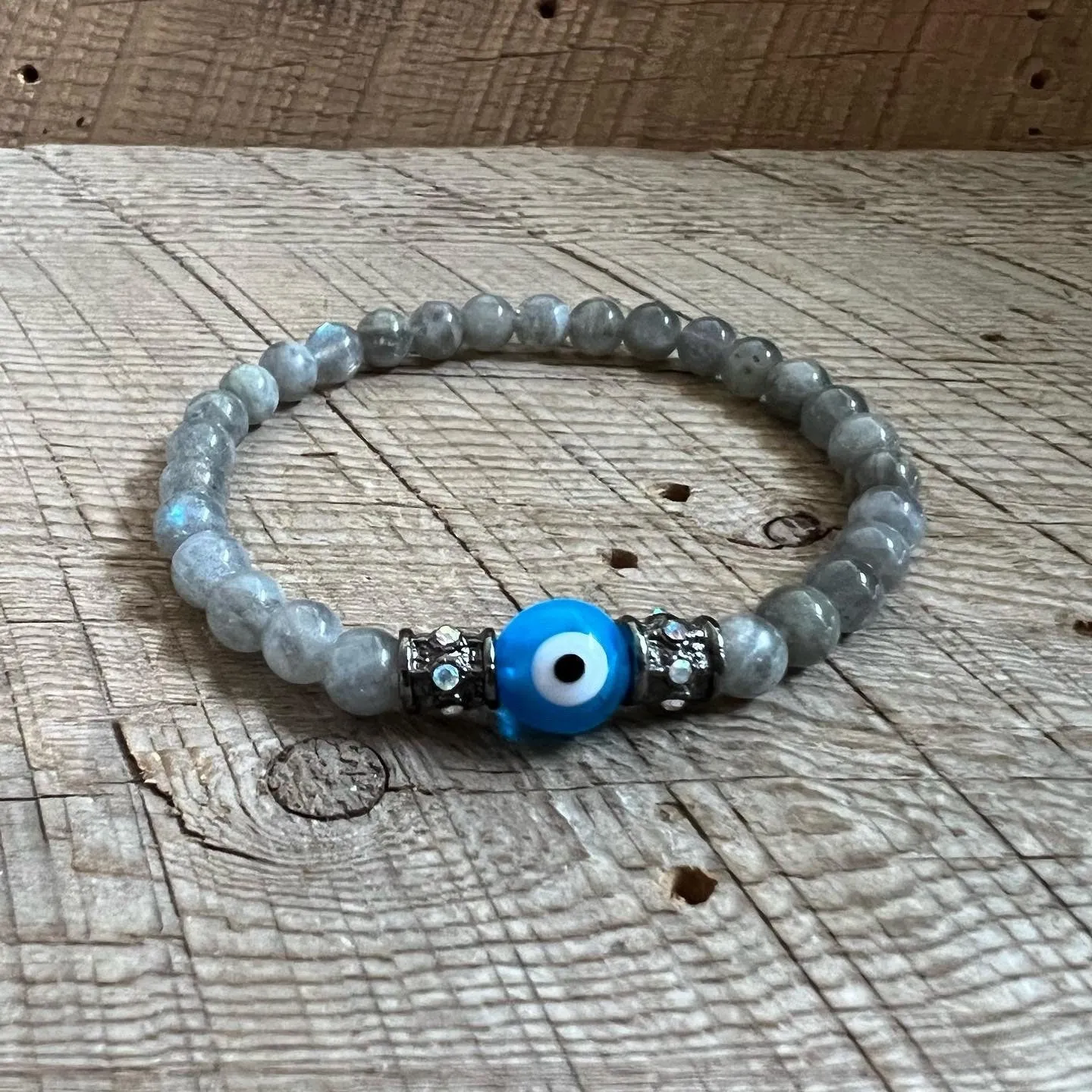 SariBlue® Evil Eye Labradorite Bracelet