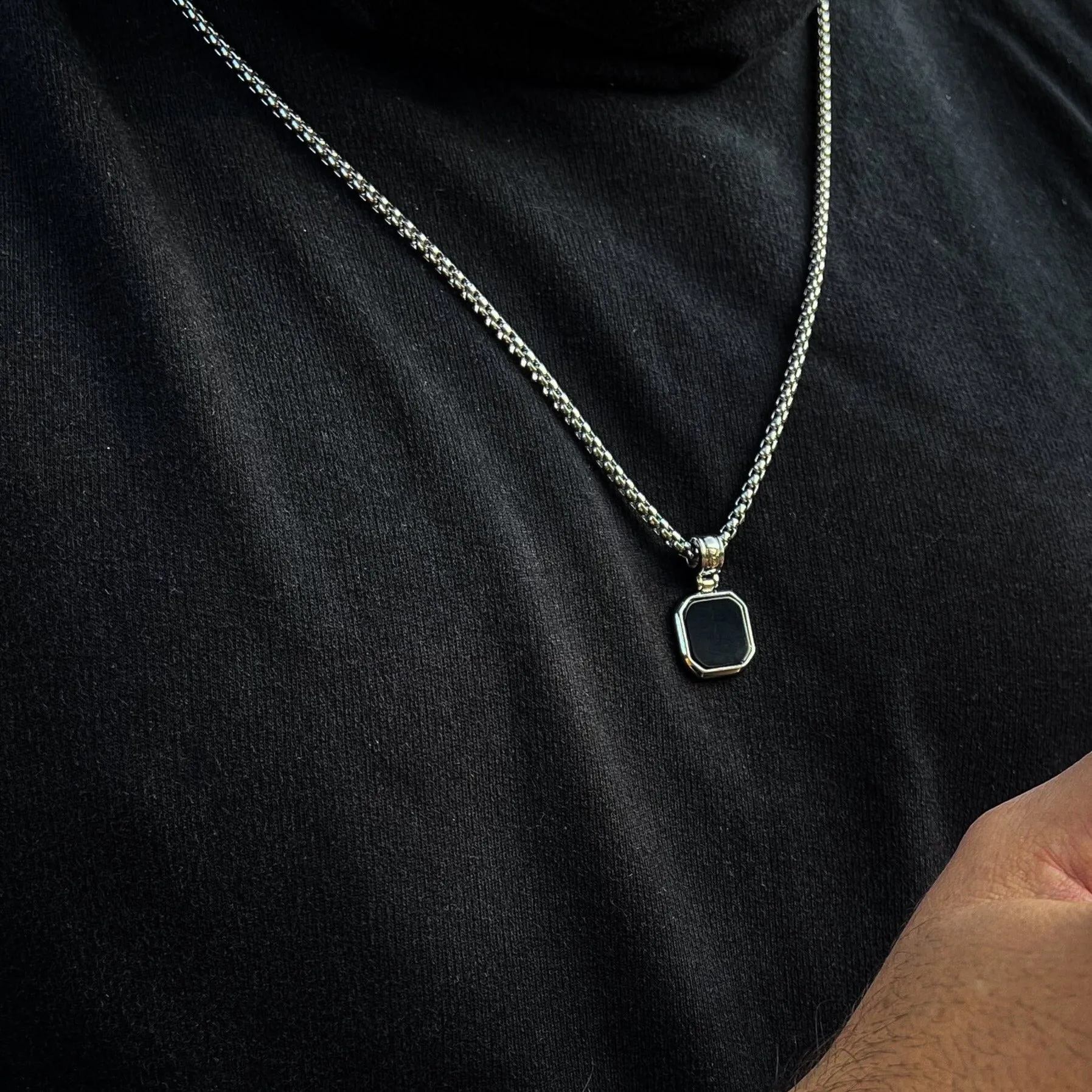 The Silver Plated Onyx Stone Square Necklace