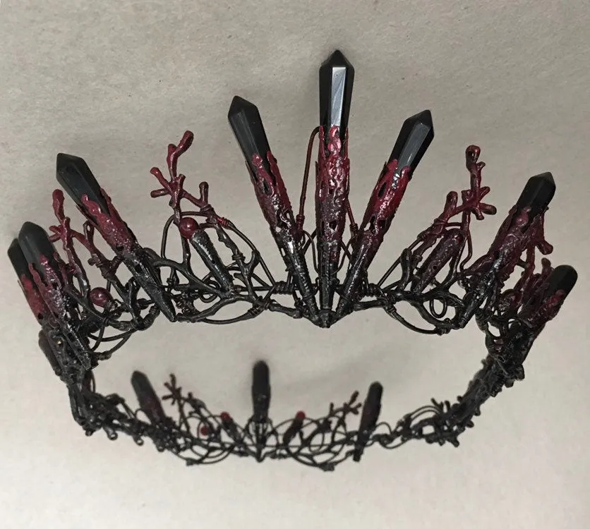 The VIVIENNE Black Burgundy Full Crown.