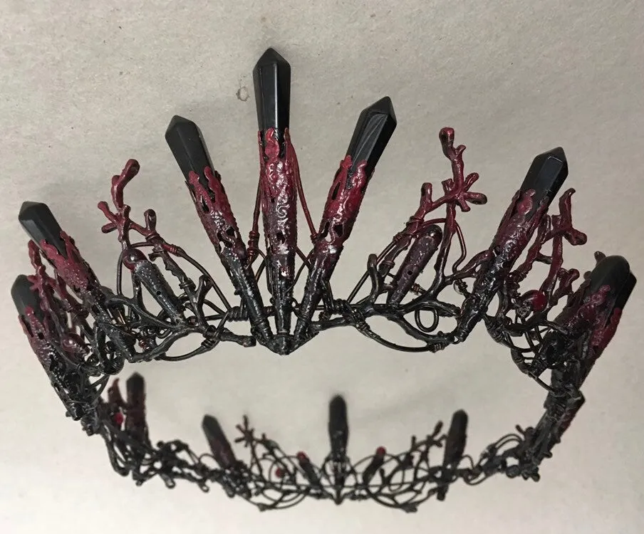 The VIVIENNE Black Burgundy Full Crown.