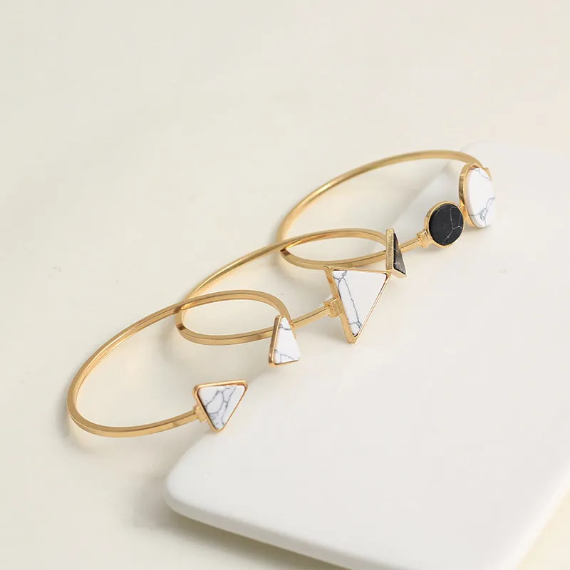 Triangle round turquoise bracelet