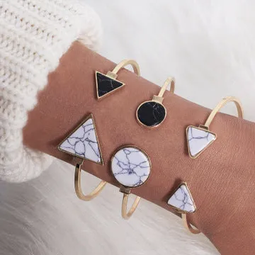Triangle round turquoise bracelet