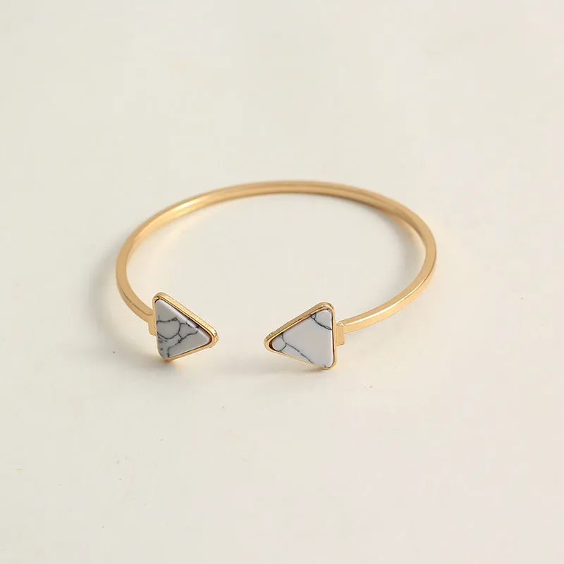 Triangle round turquoise bracelet